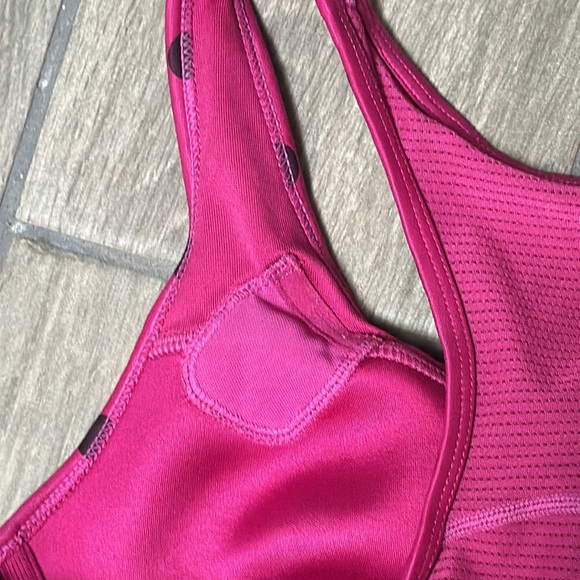 Nike pink polka dot top size M. Racerback. Armpit vents. - Picture 4 of 8